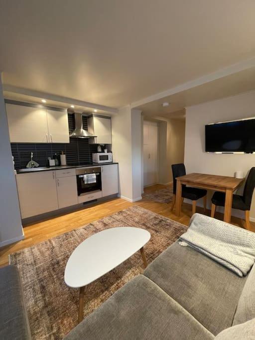 Revtind - Modern Apartment With Free Parking Narvik Exterior foto